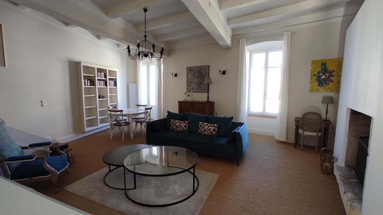 La Montcuquoise Apartment Bagian luar foto